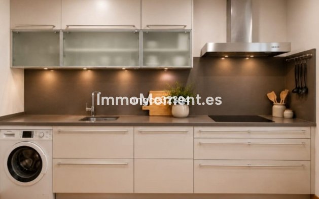 Wiederverkauf - Wohnung - Estepona  - Estepona Centro