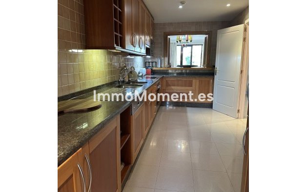 Wiederverkauf - Wohnung - Marbella - San Pedro de Alcántara
