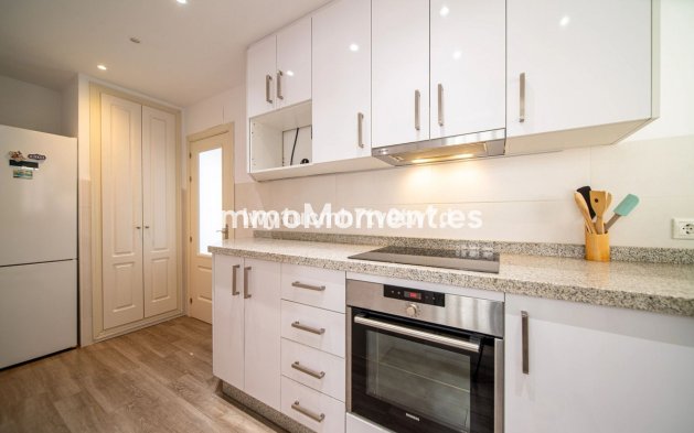 Wiederverkauf - Wohnung - Benalmadena - Benalmadena Centro