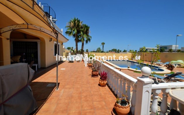 Wiederverkauf - Freistehende Villa - Torrevieja - Los Balcones - Los Altos del Edén