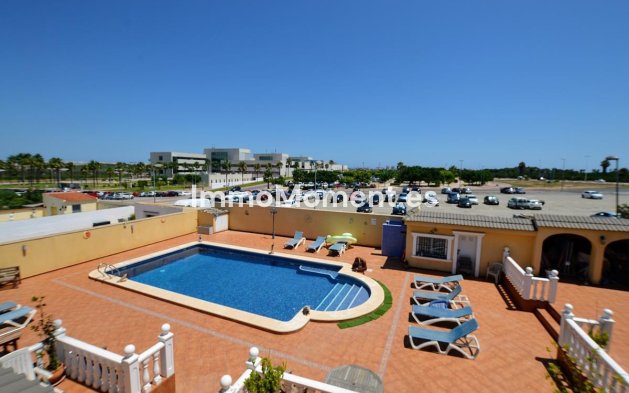Wiederverkauf - Freistehende Villa - Torrevieja - Los Balcones - Los Altos del Edén