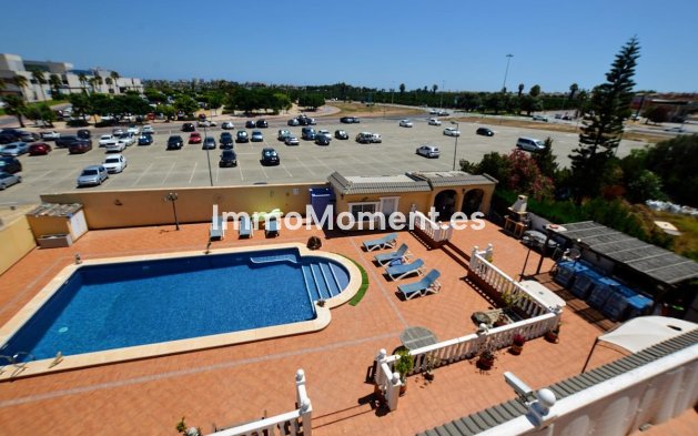 Wiederverkauf - Freistehende Villa - Torrevieja - Los Balcones - Los Altos del Edén