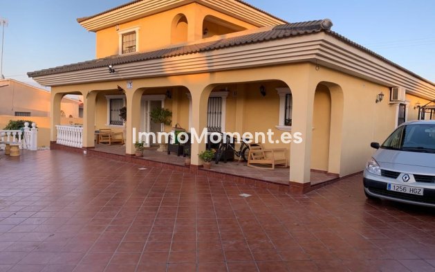 Wiederverkauf - Freistehende Villa - Torrevieja - Los Balcones - Los Altos del Edén