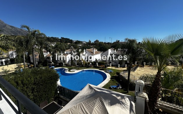 Revente - Appartement - Marbella - Nueva Andalucía
