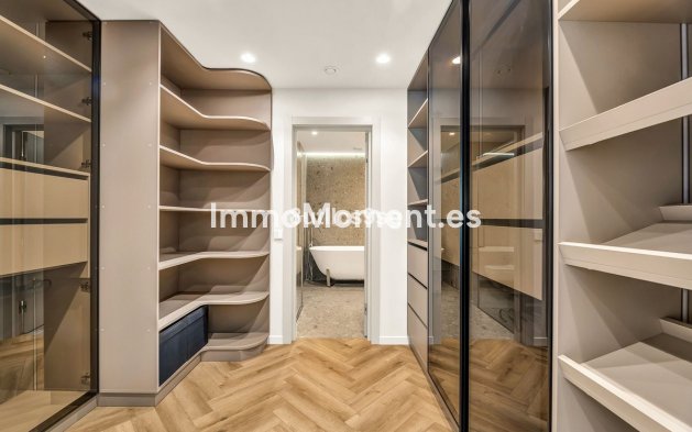 Wiederverkauf - Wohnung - Marbella - Nueva Andalucía