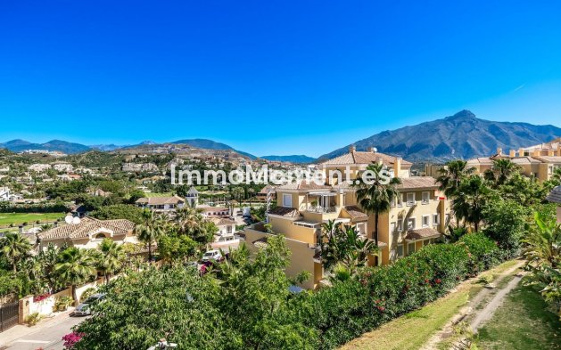 Wiederverkauf - Wohnung - Marbella - Nueva Andalucía