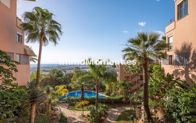 Wiederverkauf - Wohnung - Marbella - Nueva Andalucía